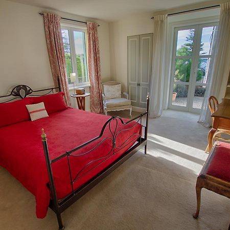 Le Petit Hotel Christchurch Bagian luar foto
