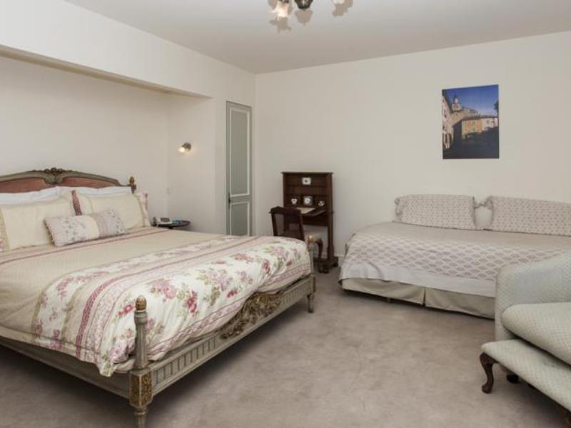Le Petit Hotel Christchurch Bagian luar foto